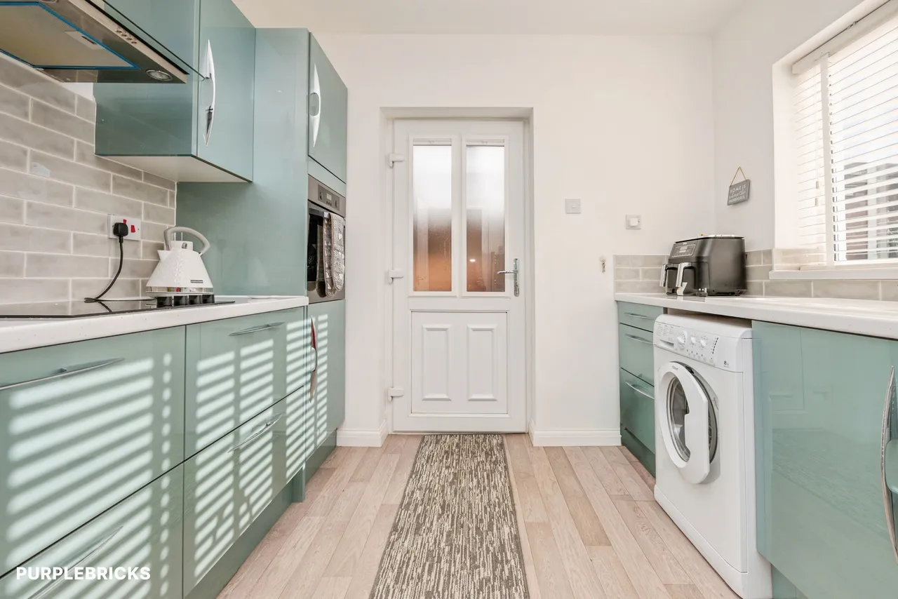 Burlish Close, Stourport-On-Severn, DY13, photo 6