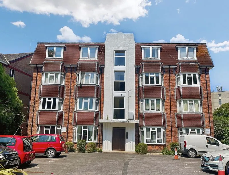 1 bed flat for sale — Parsonage Road, Bournemouth BH1 2HL