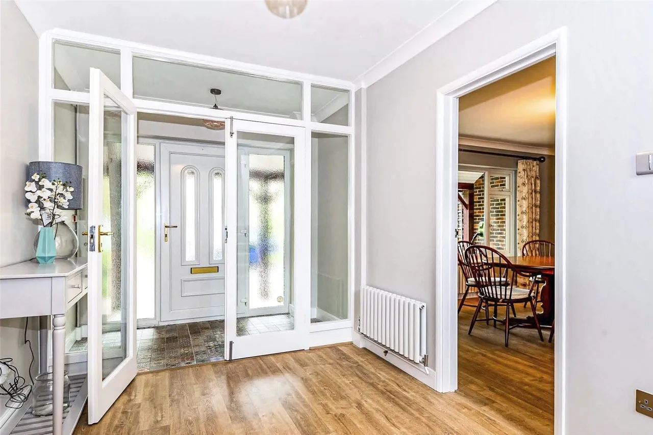 Avenue Road, Fleet, Hampshire, GU51 4NG, photo 9
