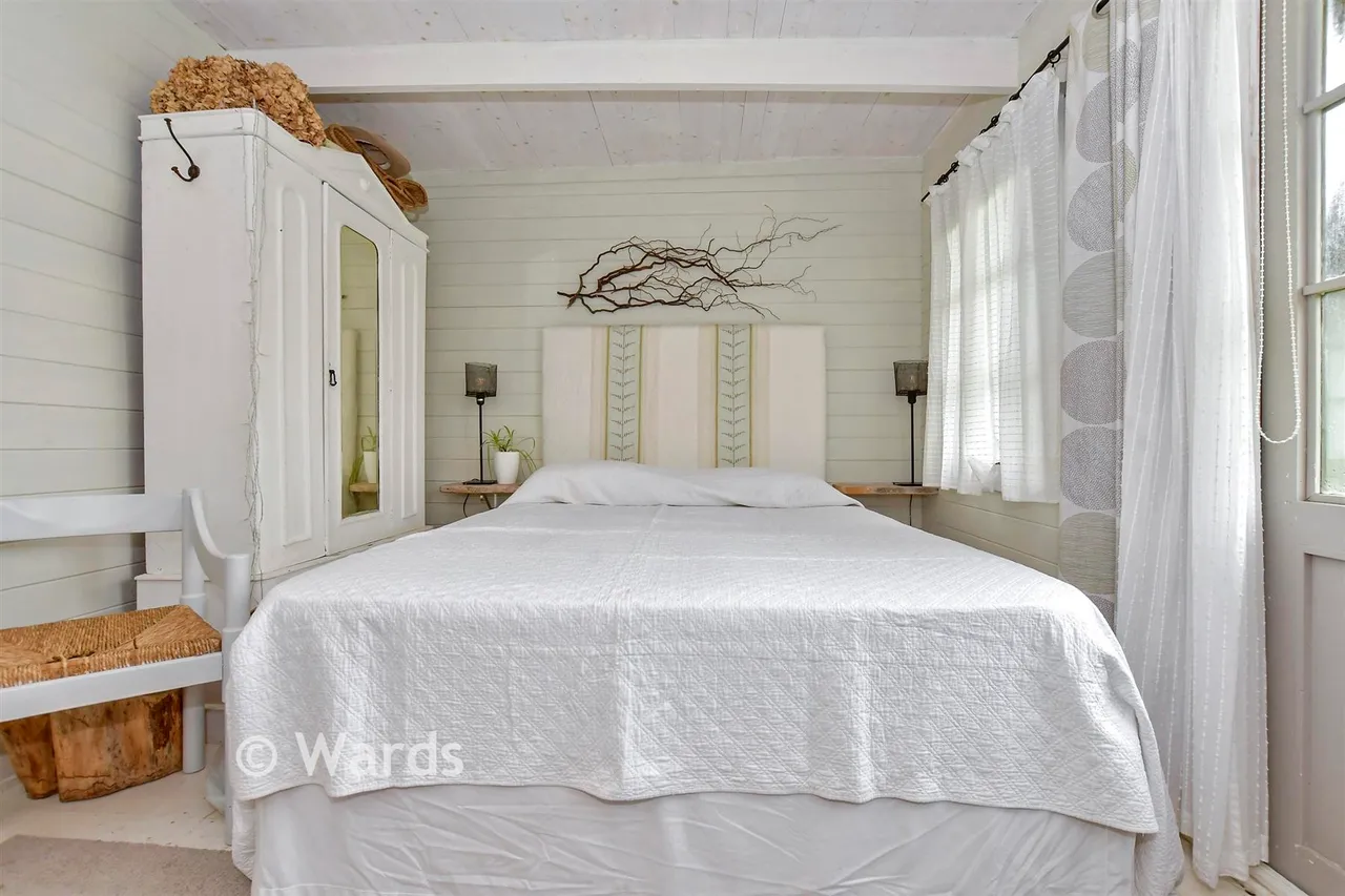 Summerfield Avenue, Whitstable, CT5, photo 18