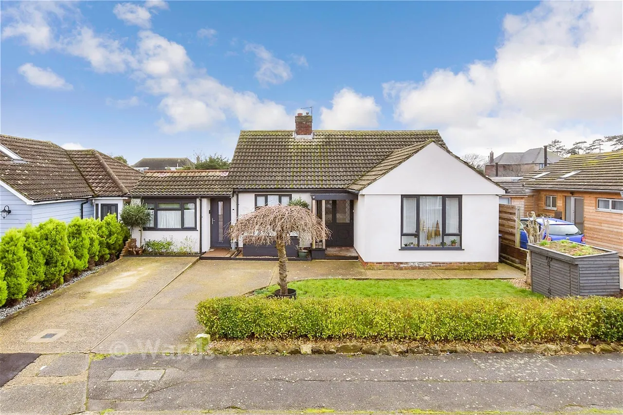 4 bed house for sale, Summerfield Avenue, Whitstable, CT5