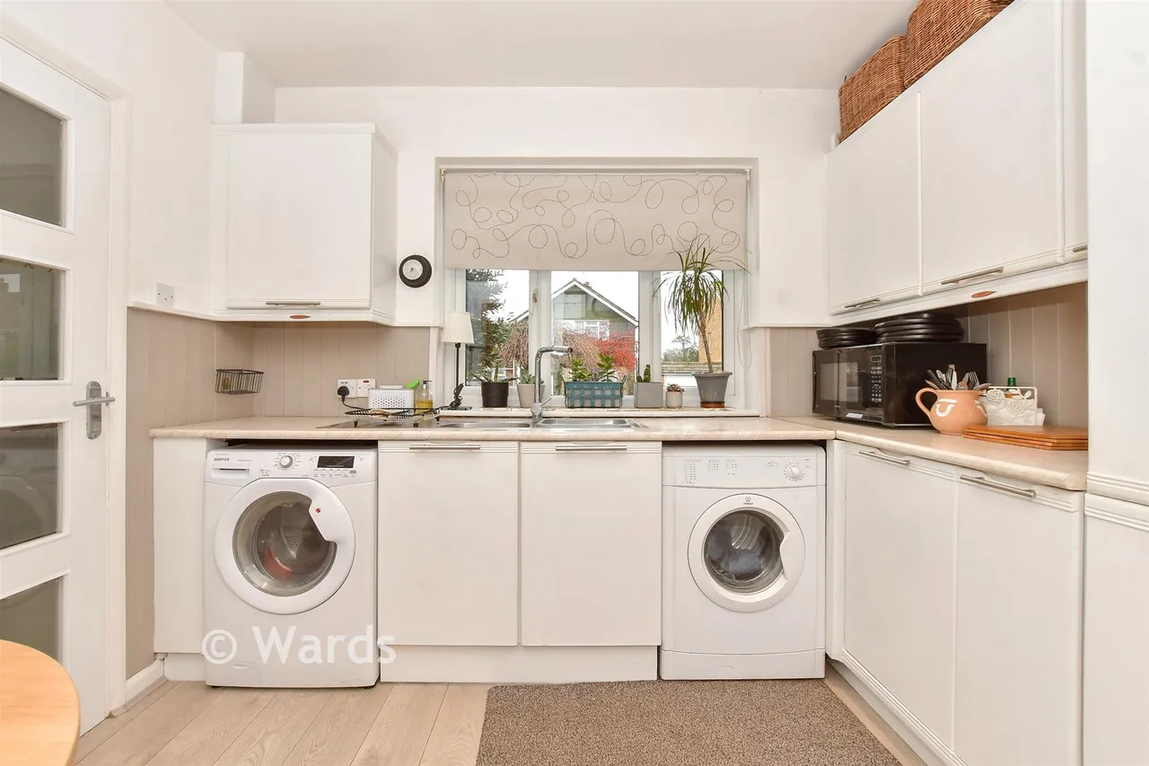 Summerfield Avenue, Whitstable, CT5, photo 13