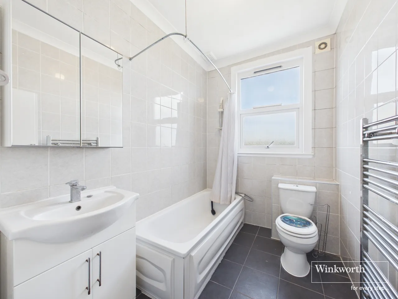 Hillside Avenue, Wembley, Middlesex, HA9, photo 10