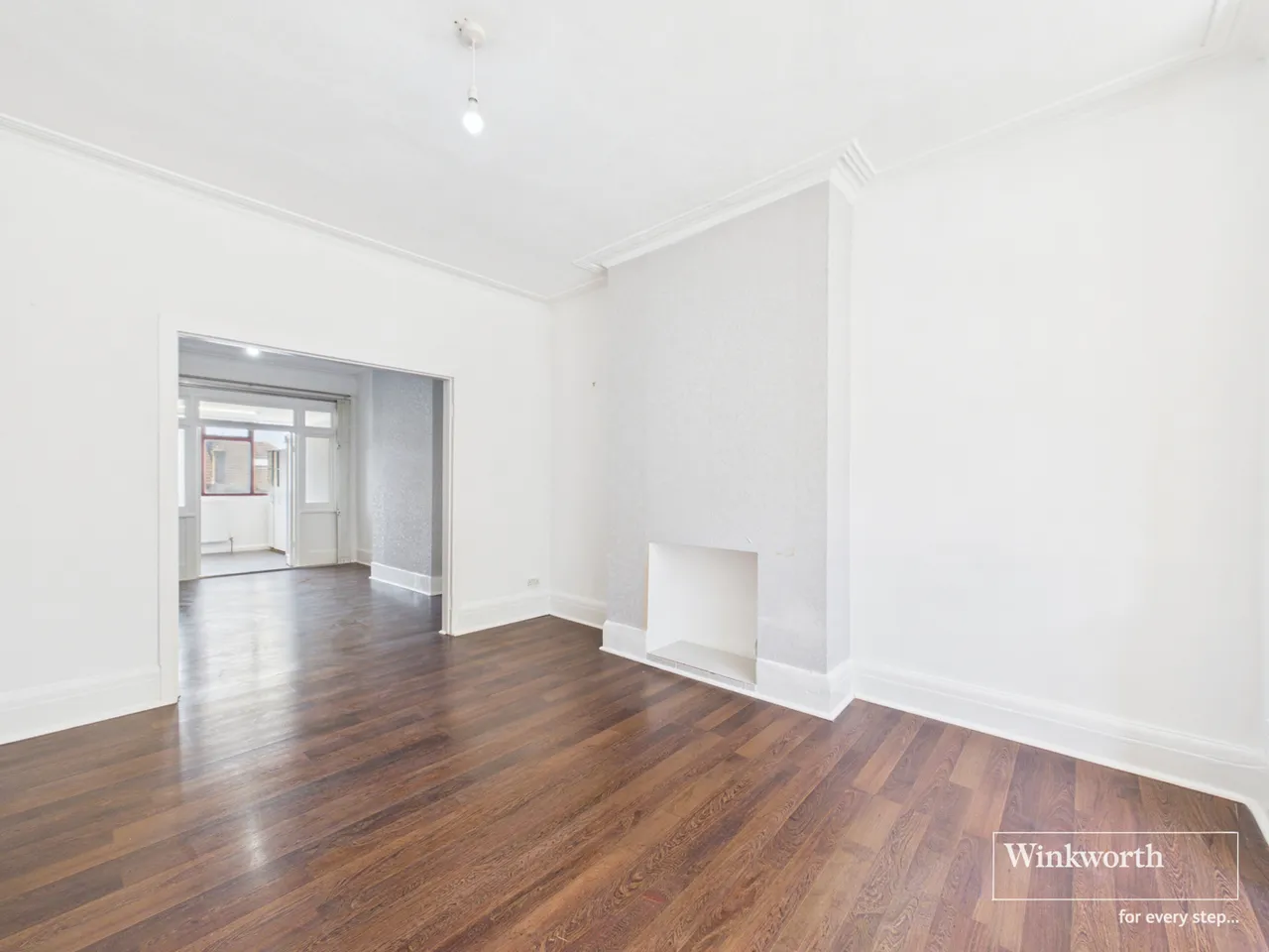 Hillside Avenue, Wembley, Middlesex, HA9, photo 2