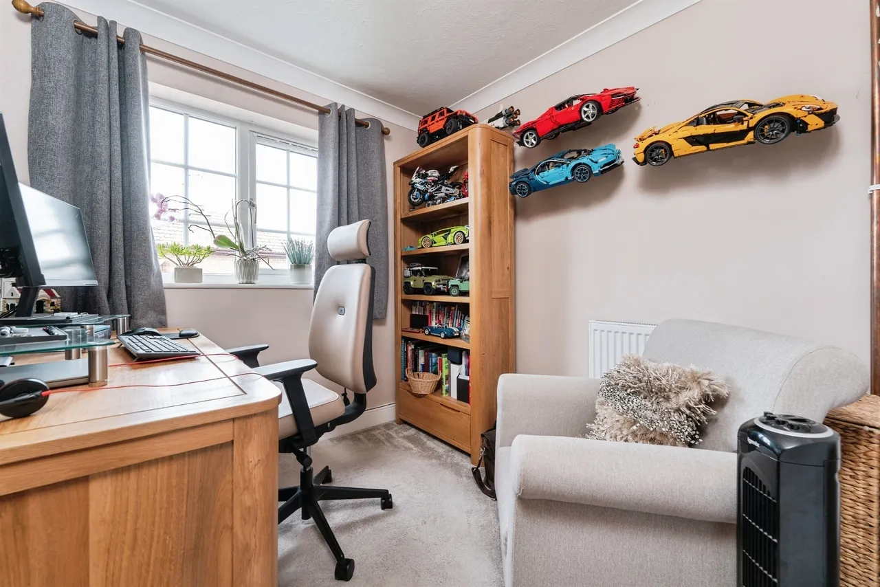 White Hart Drive, March, PE15, photo 17