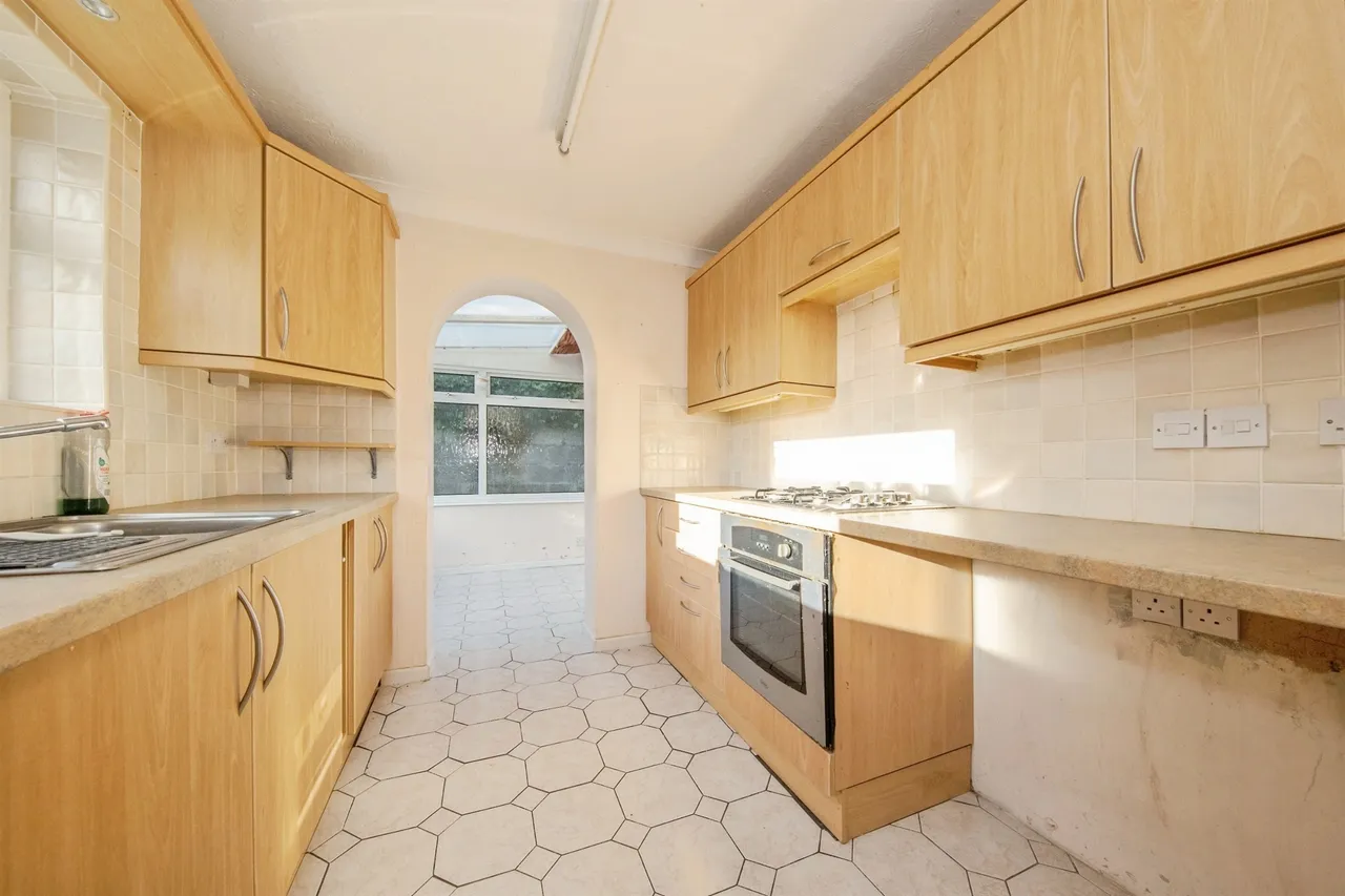 Vanessa Drive, Wivenhoe, CO7, photo 5