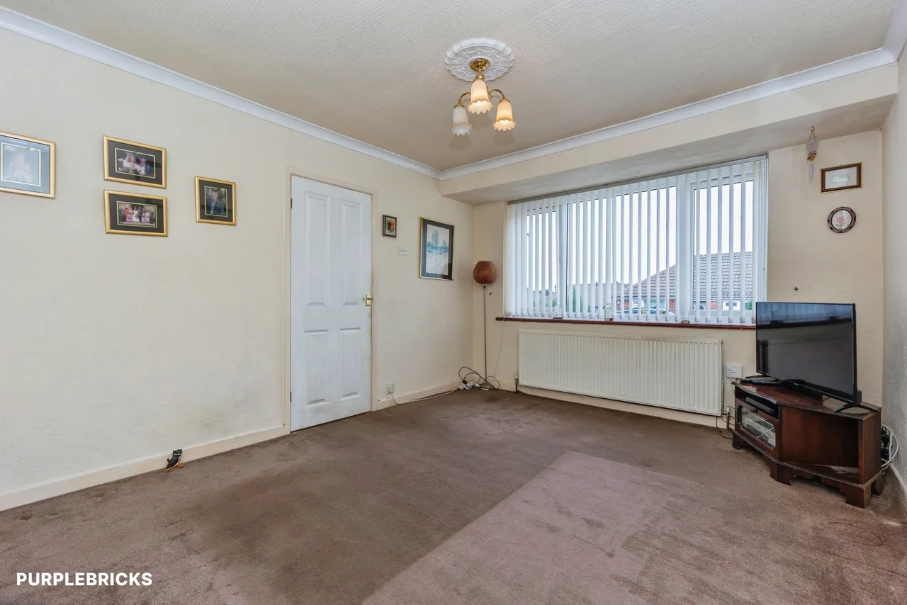 Birkdale Avenue, Oldham, OL2, photo 5