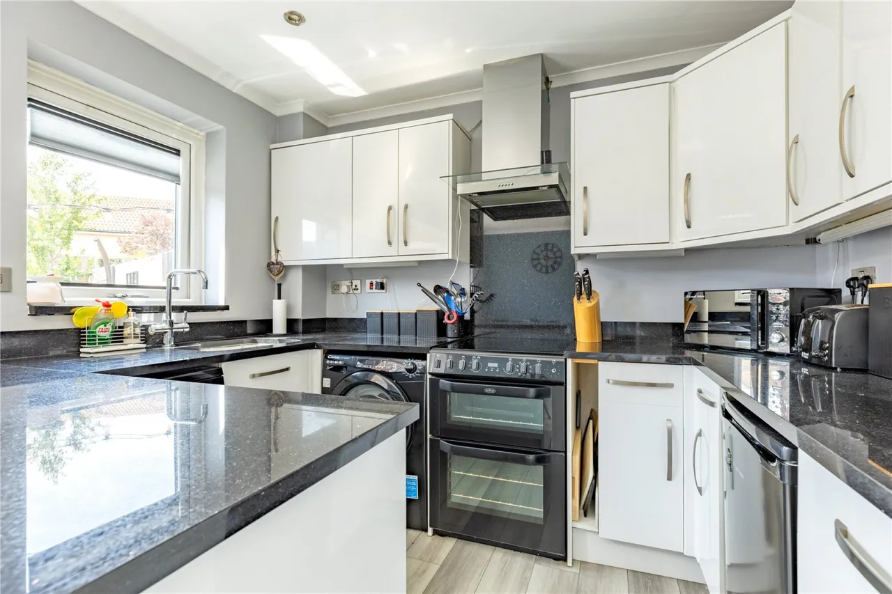 Partridge Way, Cirencester, GL7, photo 5