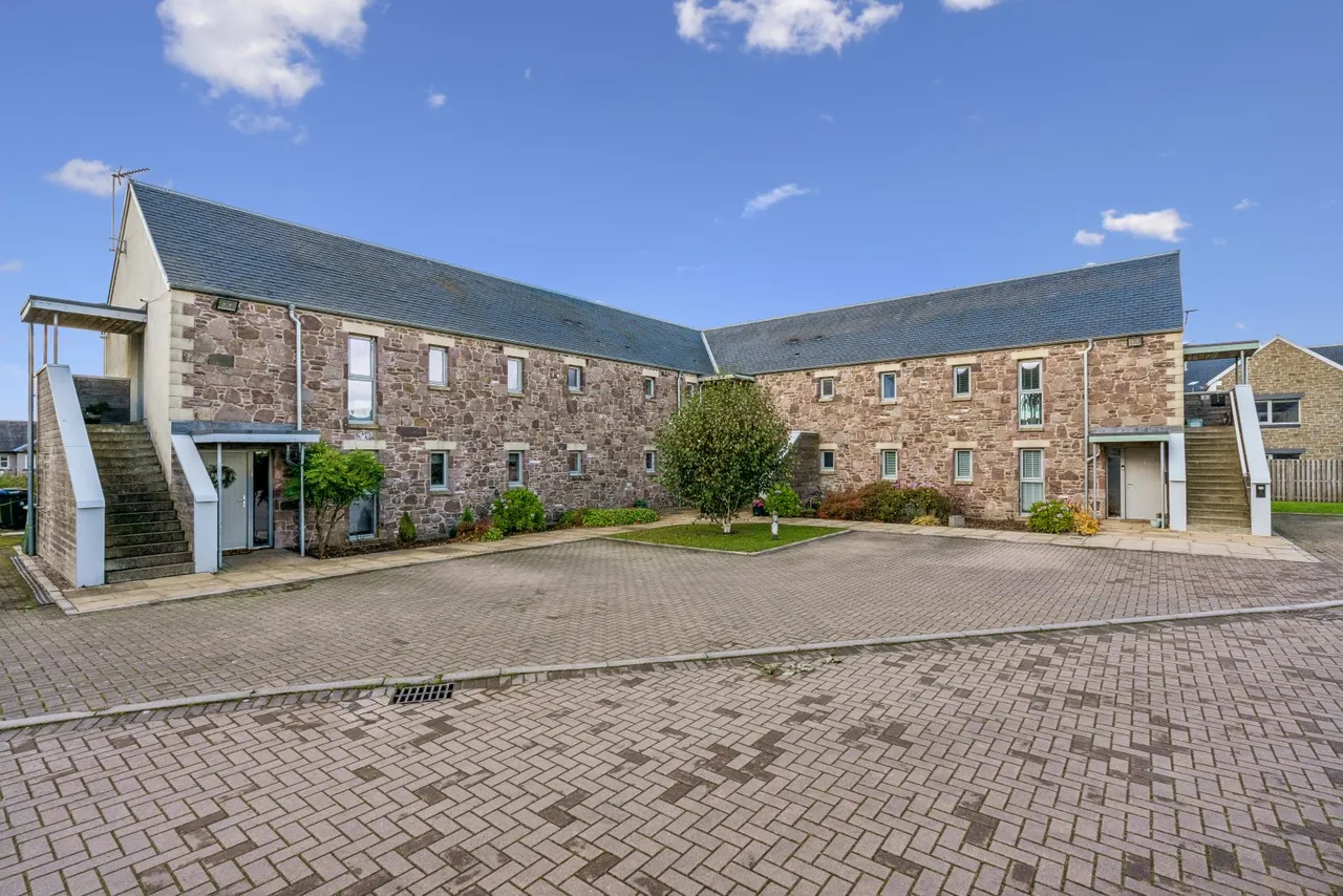 Newton Of Buttergrass, Blackford, PH4, photo 29