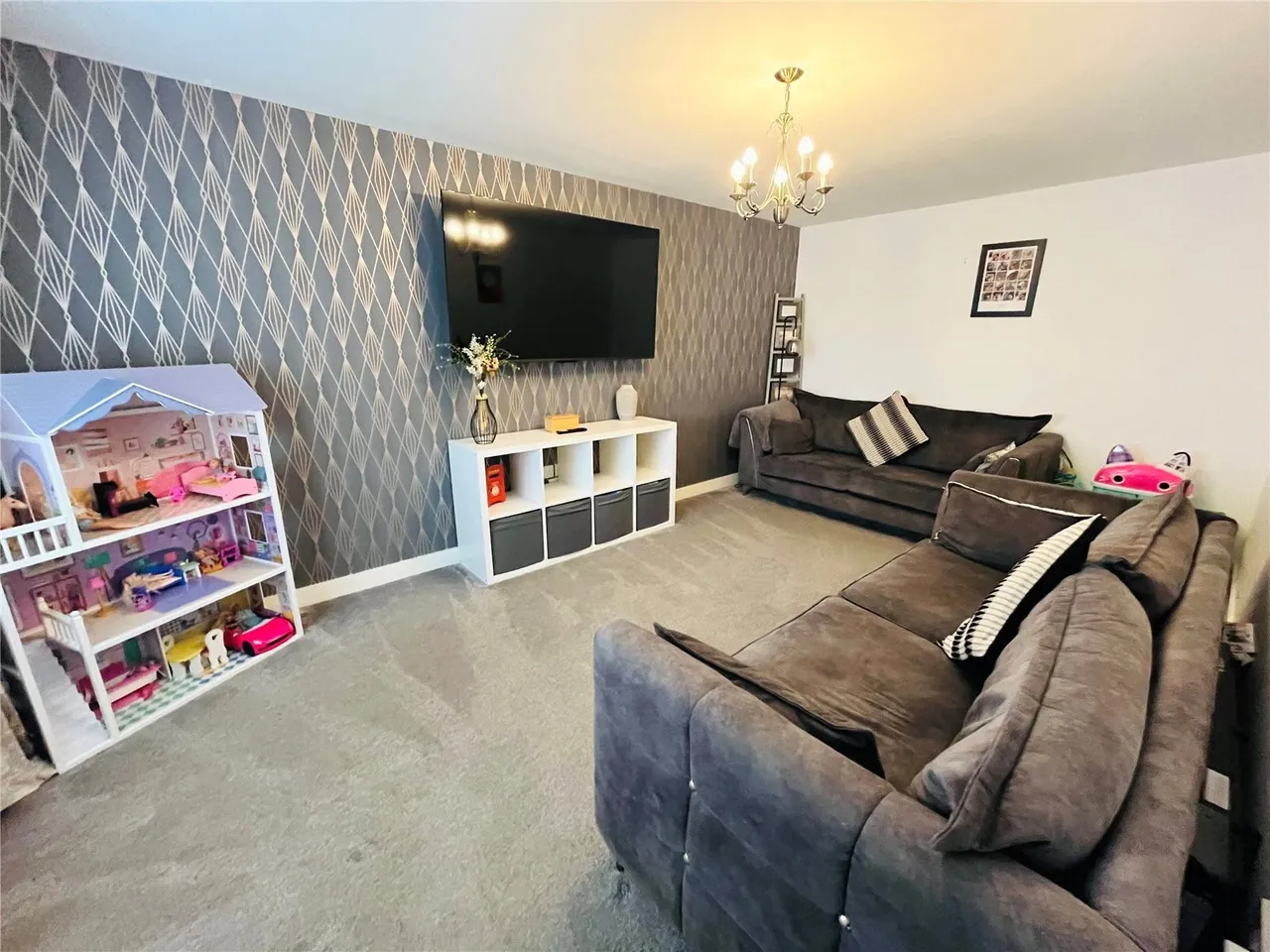 Ocean Drive, Warsop, NG20, photo 4
