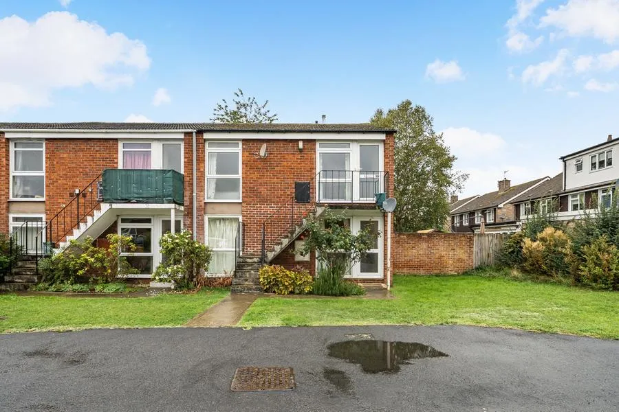 2 bed flat for sale, Kendall Crescent, Oxford, OX2