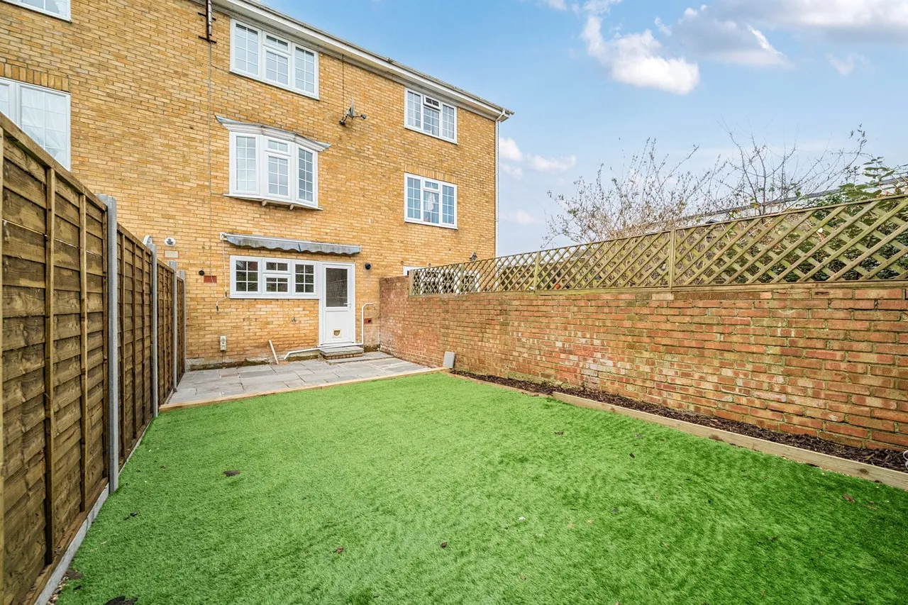Wheatcroft Grove, Kent, ME8, photo 12