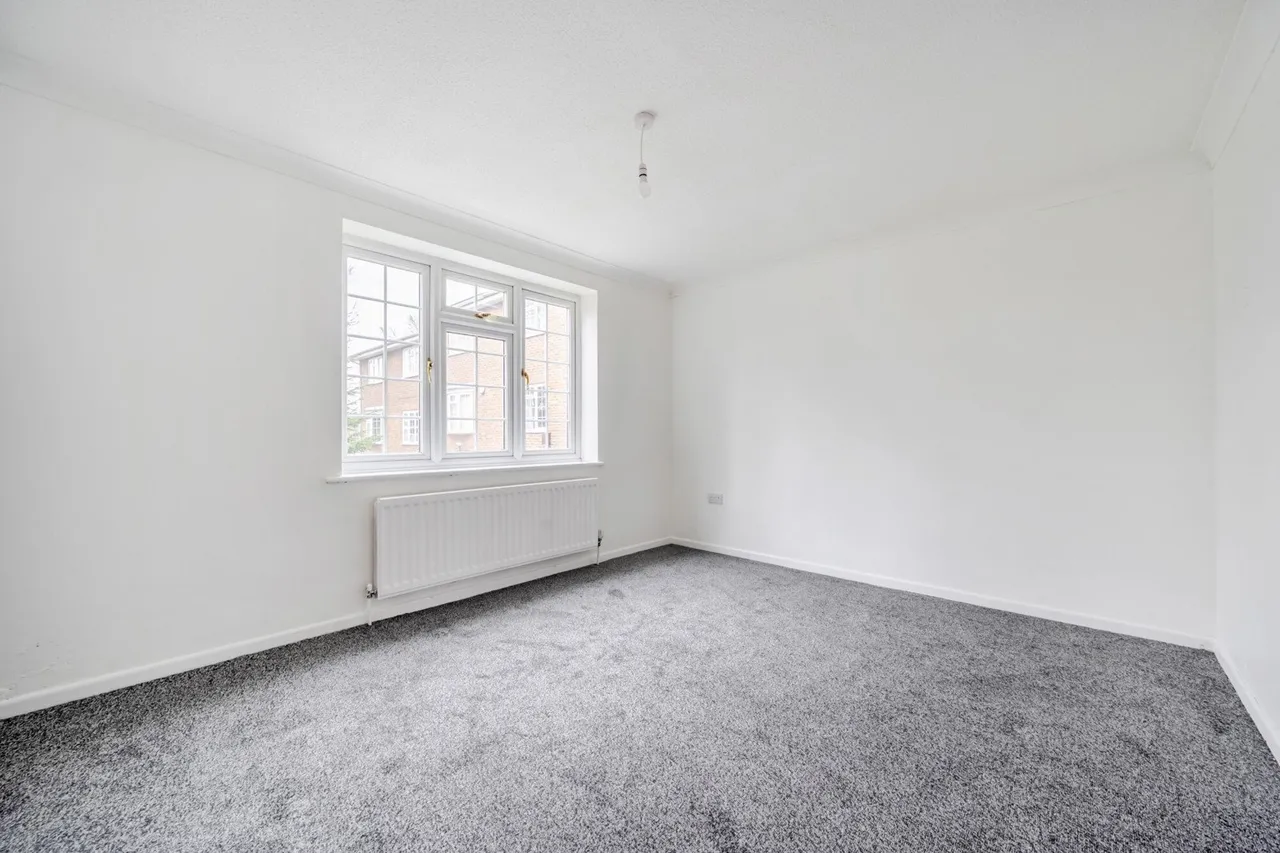 Wheatcroft Grove, Kent, ME8, photo 15