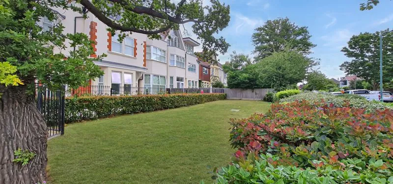 Imperial Avenue, Chalkwell, Essex, SS0 8FL, photo 13