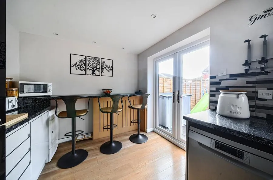 Larch Close, Bridgwater, TA6, photo 4