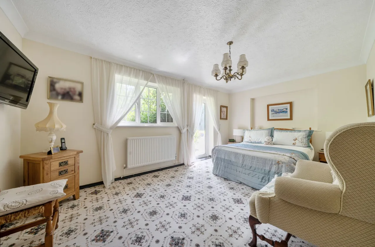 Main Road, Birdham, PO20, photo 16