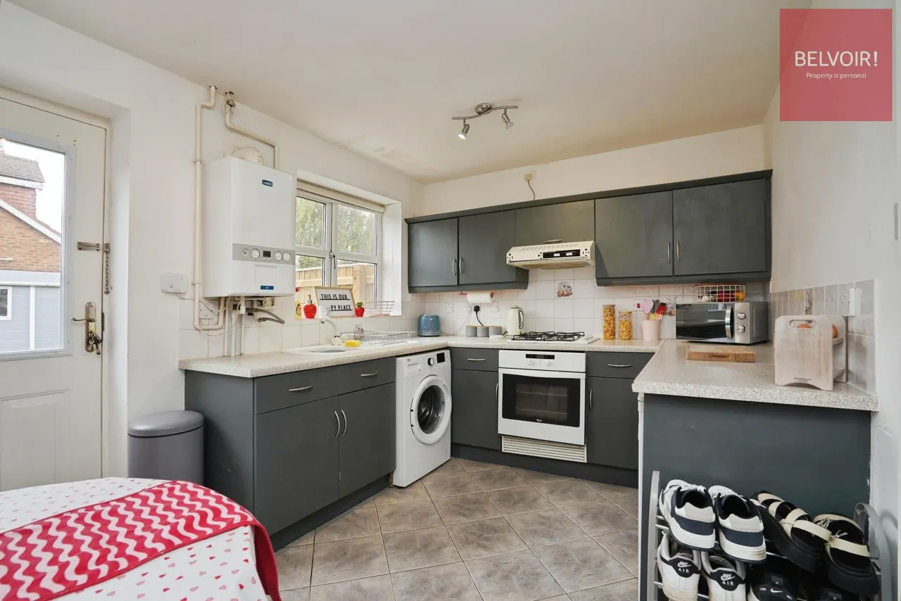 Buckingham Grove, Scartho Top, DN33, photo 4