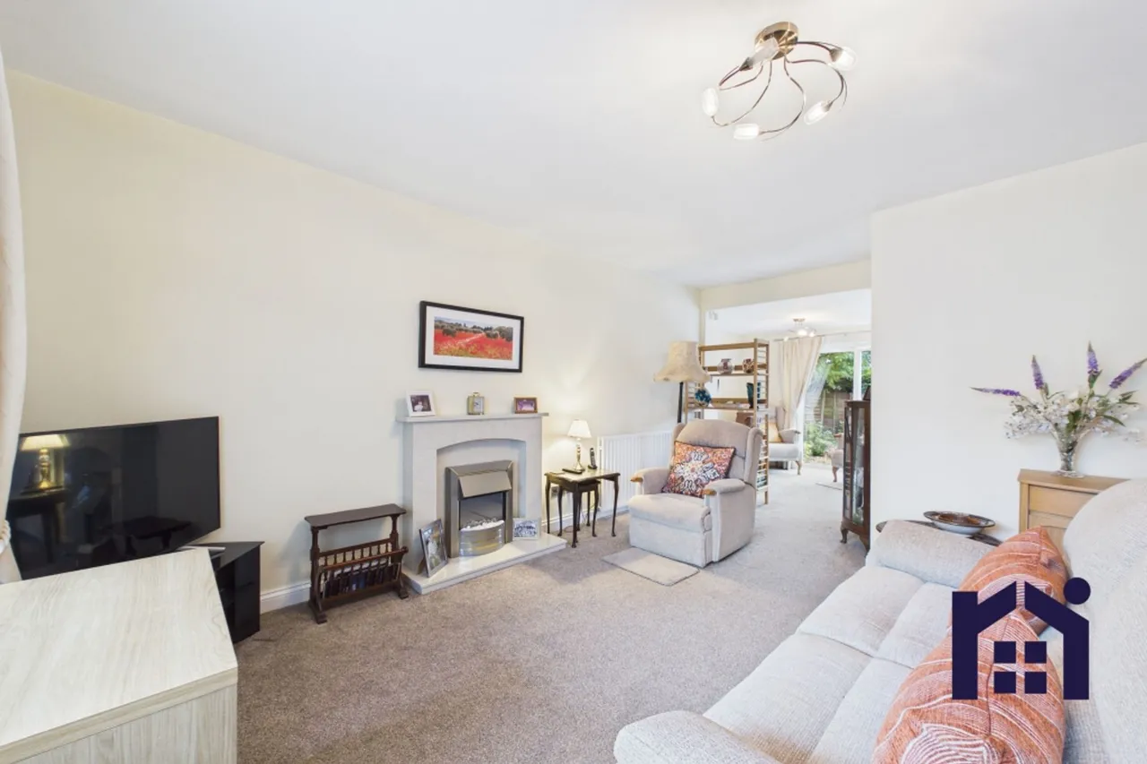 White Oak Ince Lane, Eccleston, PR7, photo 2