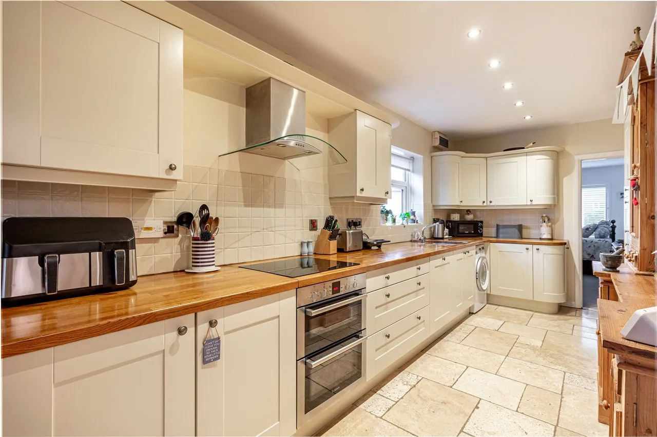 Cockshot Lane, Dormston, Worcester, Worcestershire, WR7 4LB, photo 10