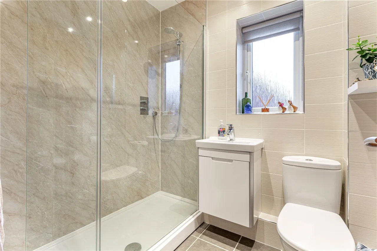 Cockshot Lane, Dormston, Worcester, Worcestershire, WR7 4LB, photo 14