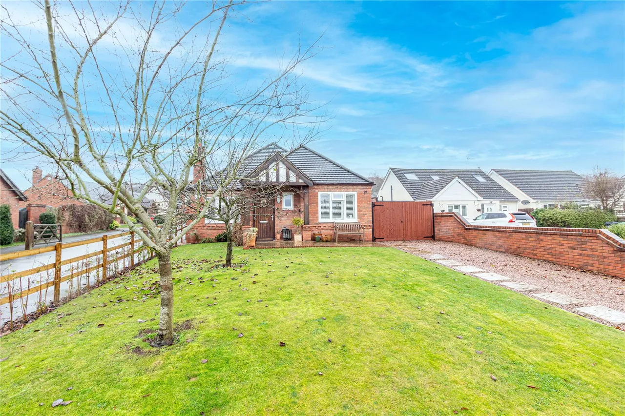 Cockshot Lane, Dormston, Worcester, Worcestershire, WR7 4LB, photo 20
