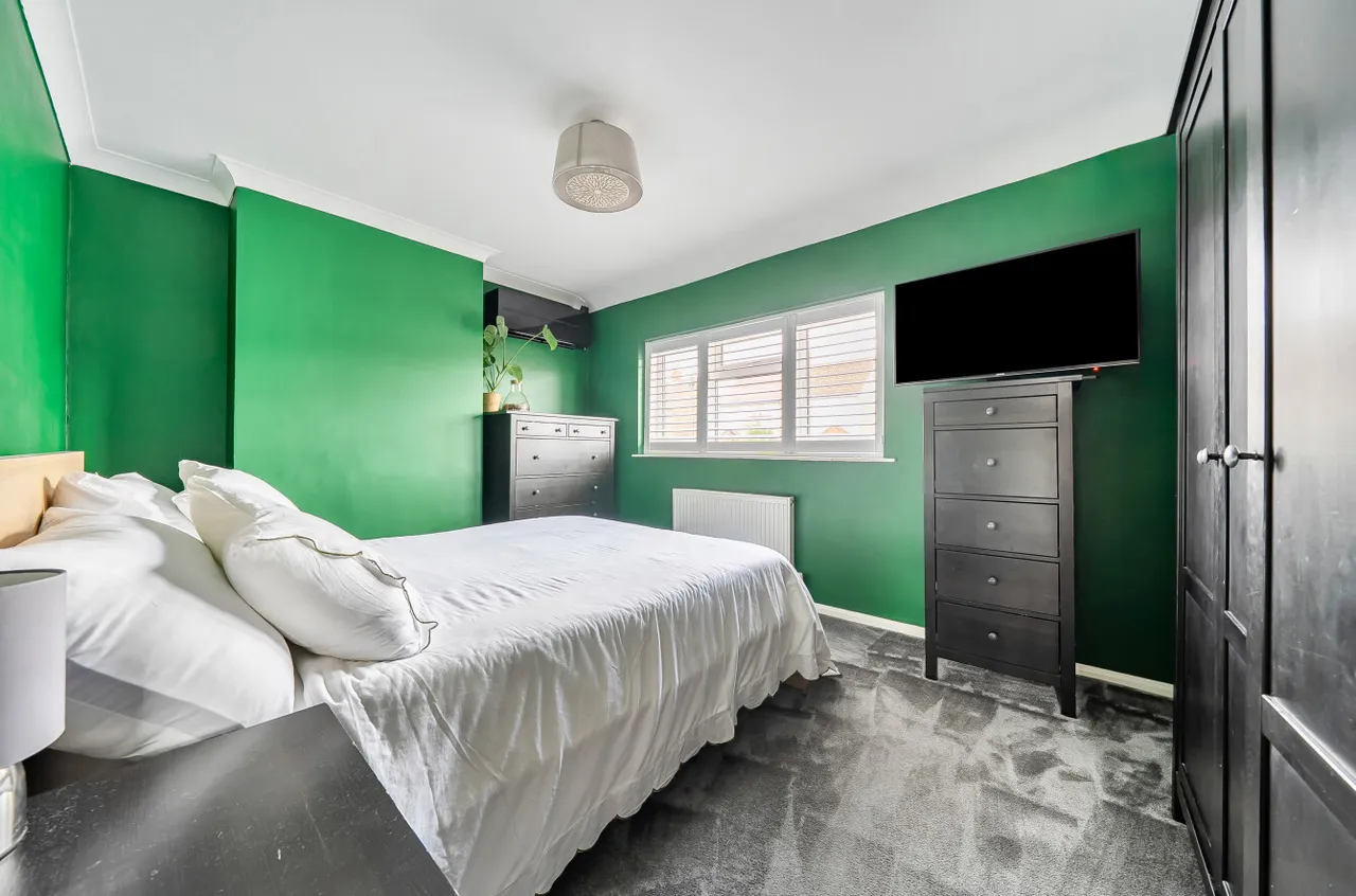 Montgomery Road, South Darenth, DA4, photo 15