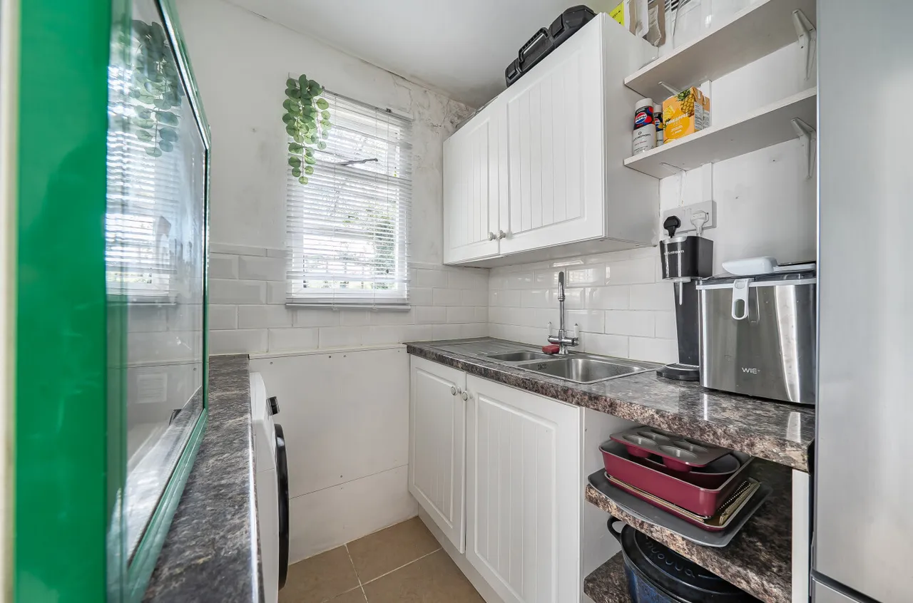 Montgomery Road, South Darenth, DA4, photo 7