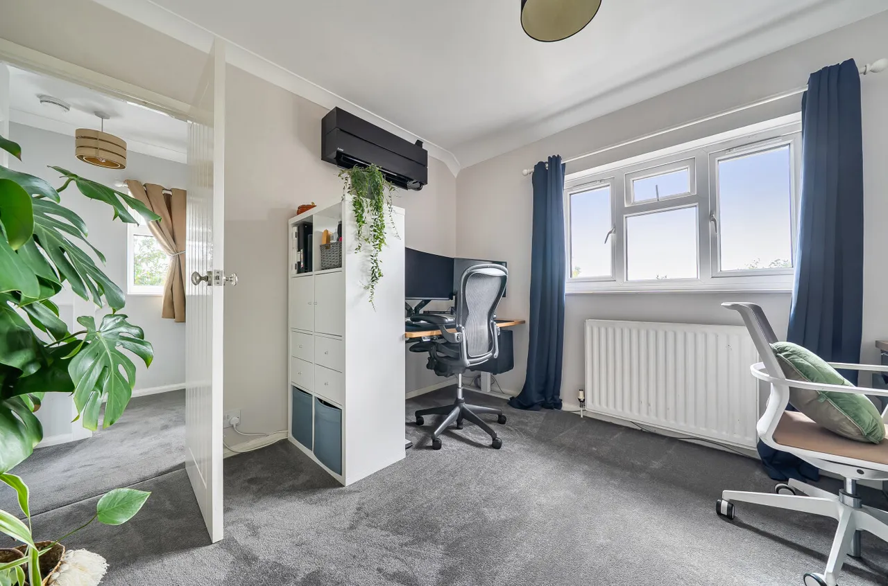 Montgomery Road, South Darenth, DA4, photo 14