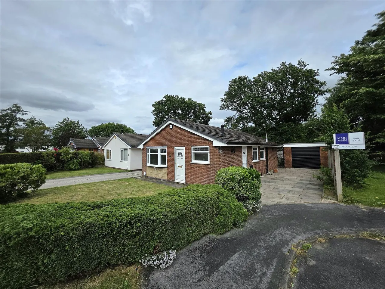 2 bed house for sale, Barley Croft, Cheadle Hulme