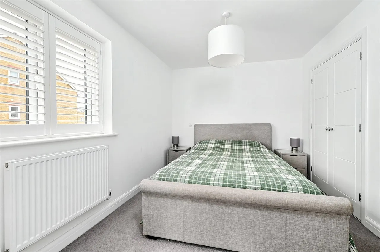 Colyer Way, Ash, Guildford, Surrey, GU12 6GE, photo 10