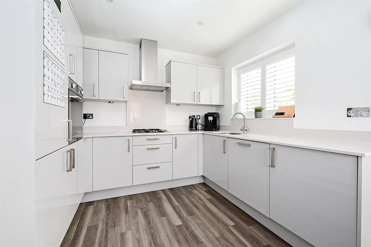 Colyer Way, Ash, Guildford, Surrey, GU12 6GE, photo 3