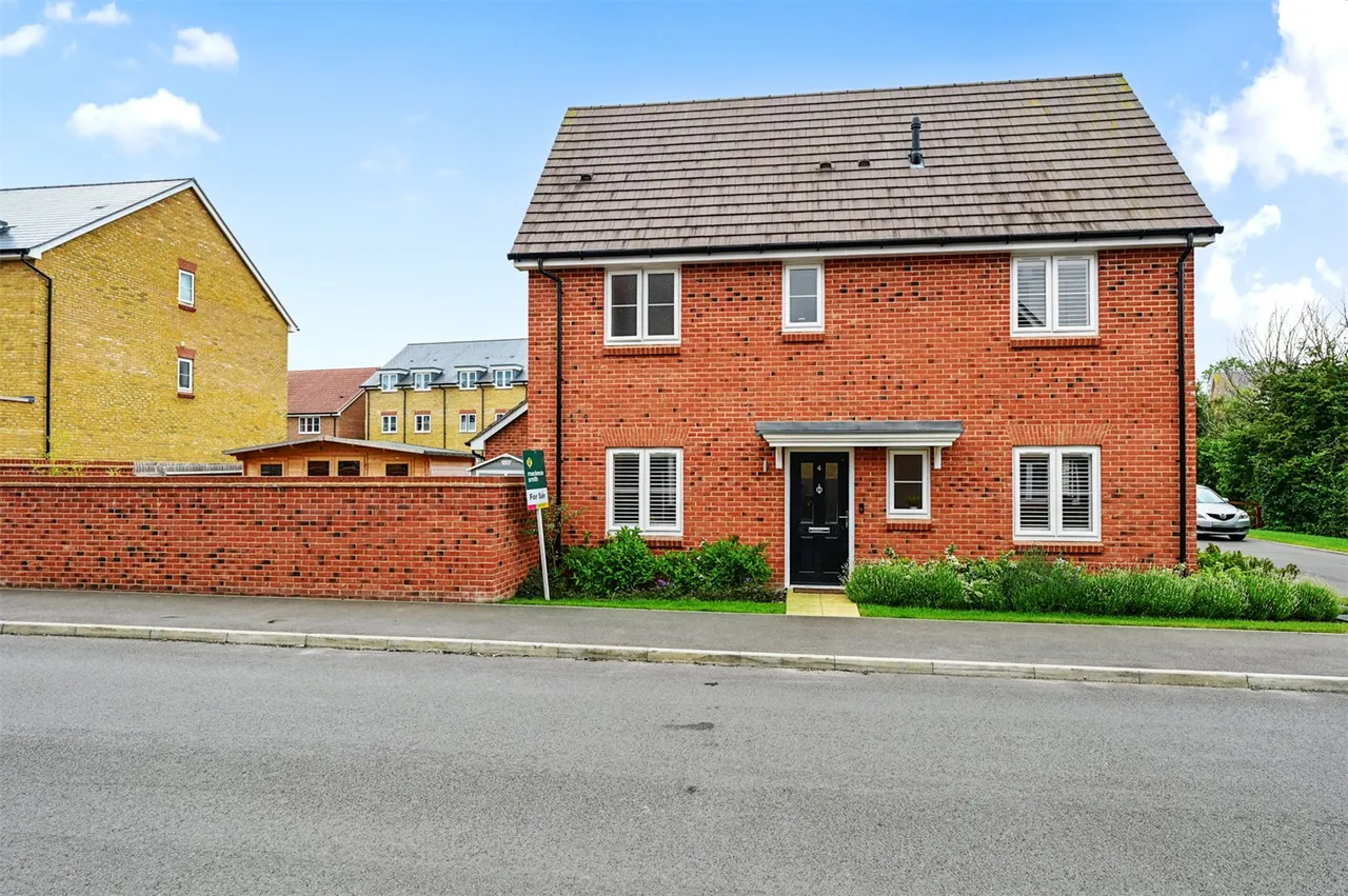 Colyer Way, Ash, Guildford, Surrey, GU12 6GE, photo 15