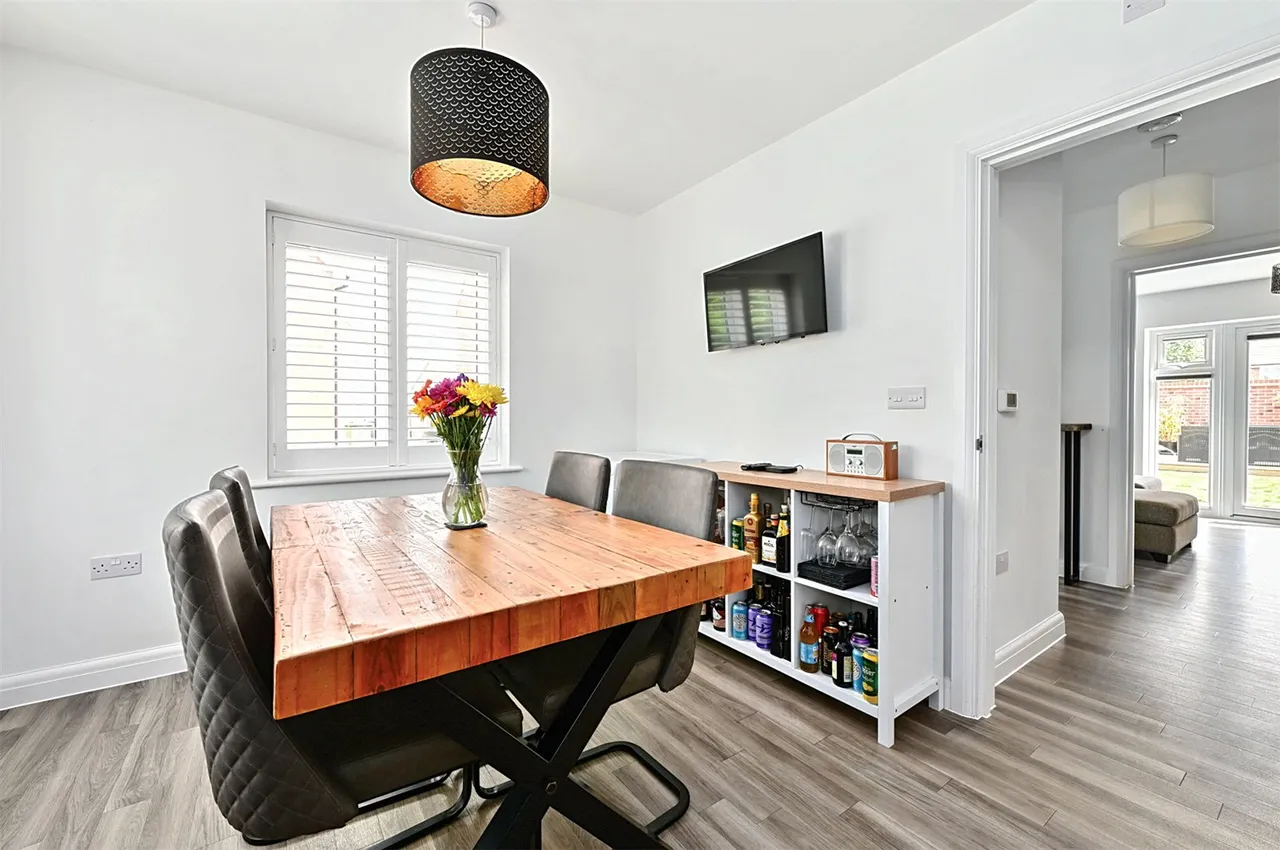 Colyer Way, Ash, Guildford, Surrey, GU12 6GE, photo 5
