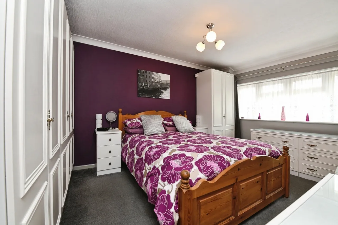 Markhams Chase, Basildon, Essex, SS15, photo 13