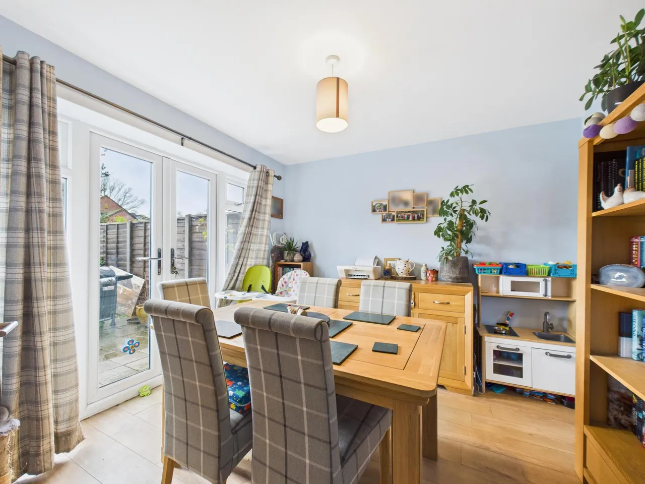 Huntsmoor Road, Tadley, RG26, photo 3