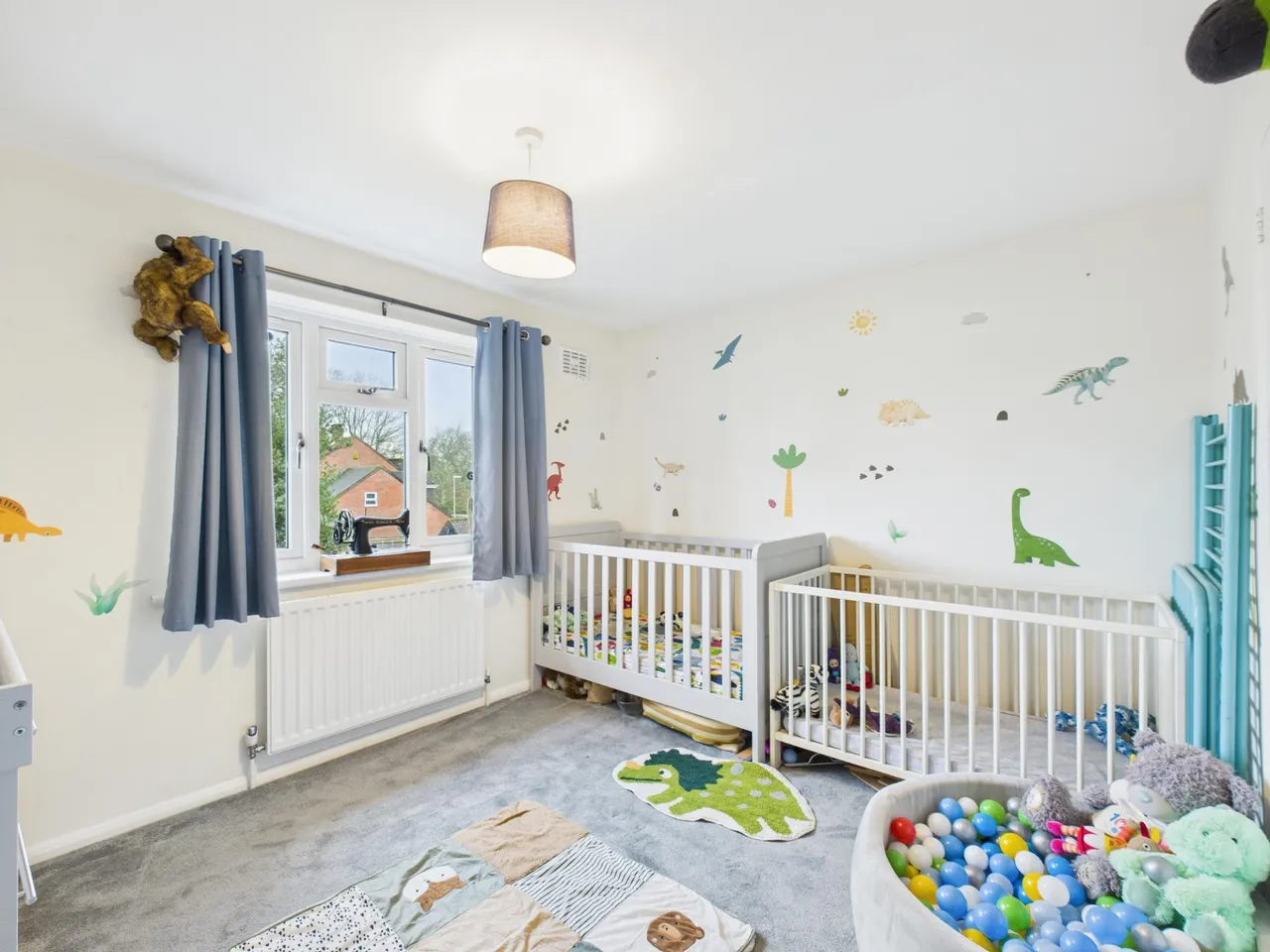 Huntsmoor Road, Tadley, RG26, photo 8