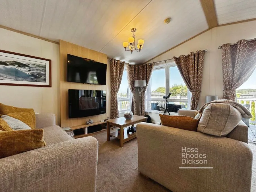 Thorness Lane, Cowes, PO31, photo 4