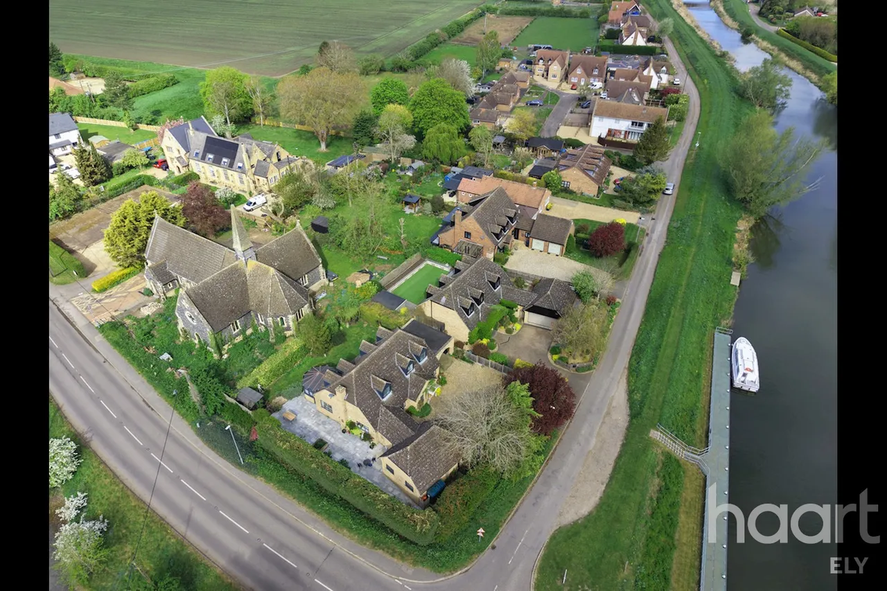 Padnal Bank, Prickwillow, CB7, photo 5