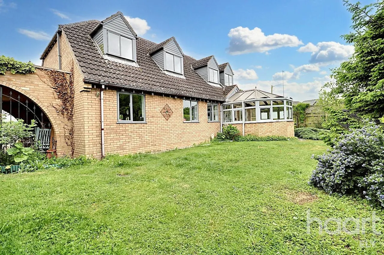 Padnal Bank, Prickwillow, CB7, photo 21
