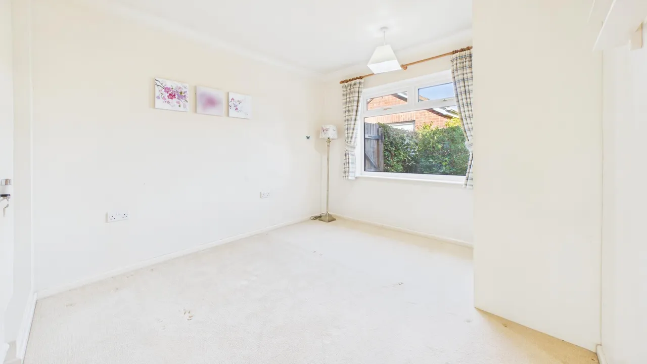 Fulbridge Road, Werrington, photo 14