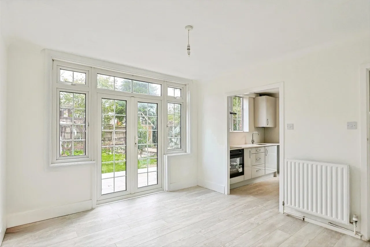 The Broadway, Northbourne, BH10, photo 8