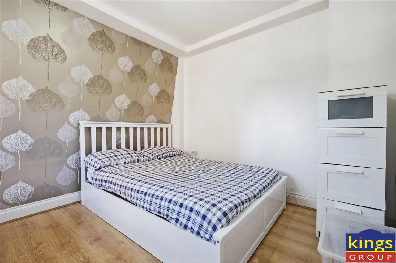 Capworth Street, London, photo 6