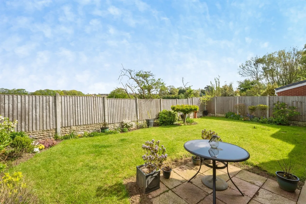 Briar Court, Harworth, DONCASTER, photo 11