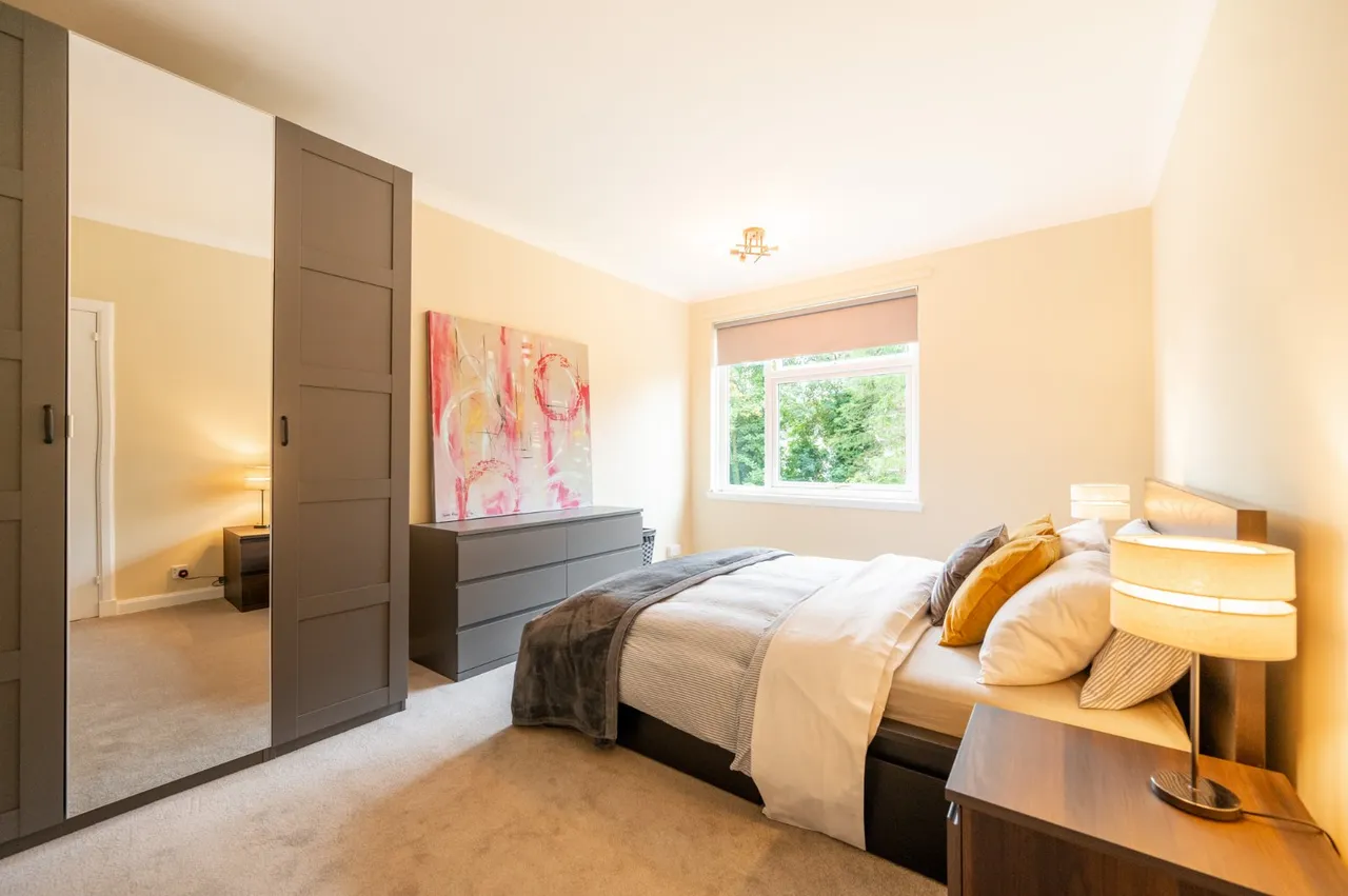Park Court, Giffnock, G46, photo 7