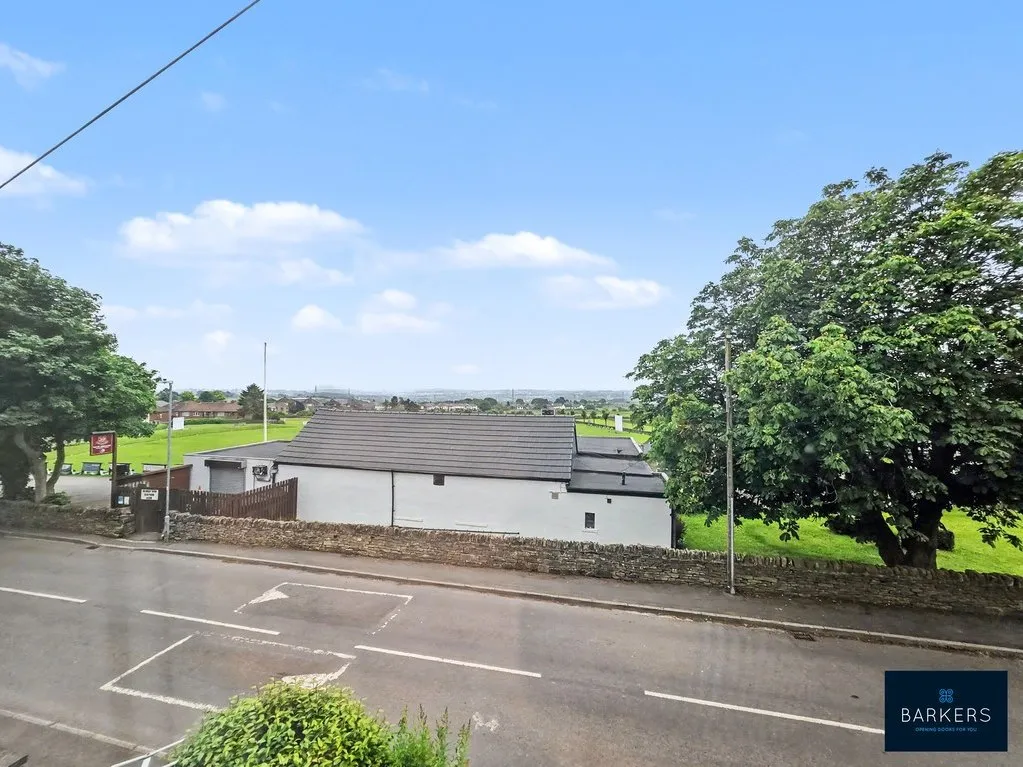 South View Road, East Bierley BD4 6PJ, photo 12