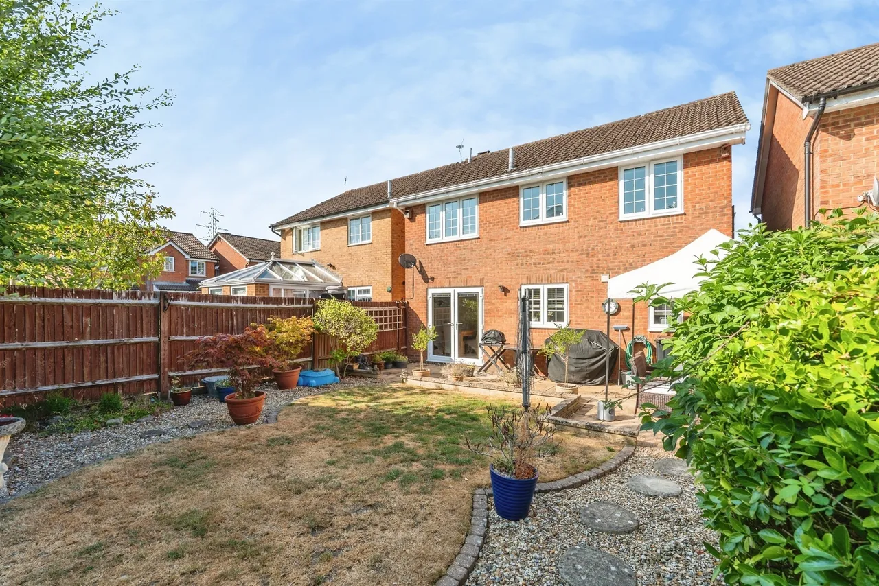 Durley Crescent, Totton, Southampton, photo 8