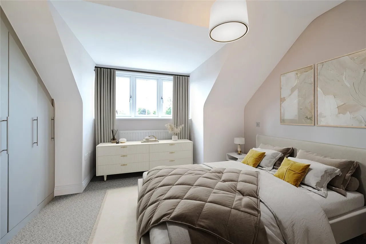Moor Lane, Staines-Upon-Thames, TW18, photo 6