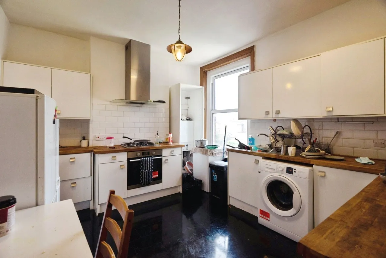 Coventry Road, Ilford, IG1, photo 4