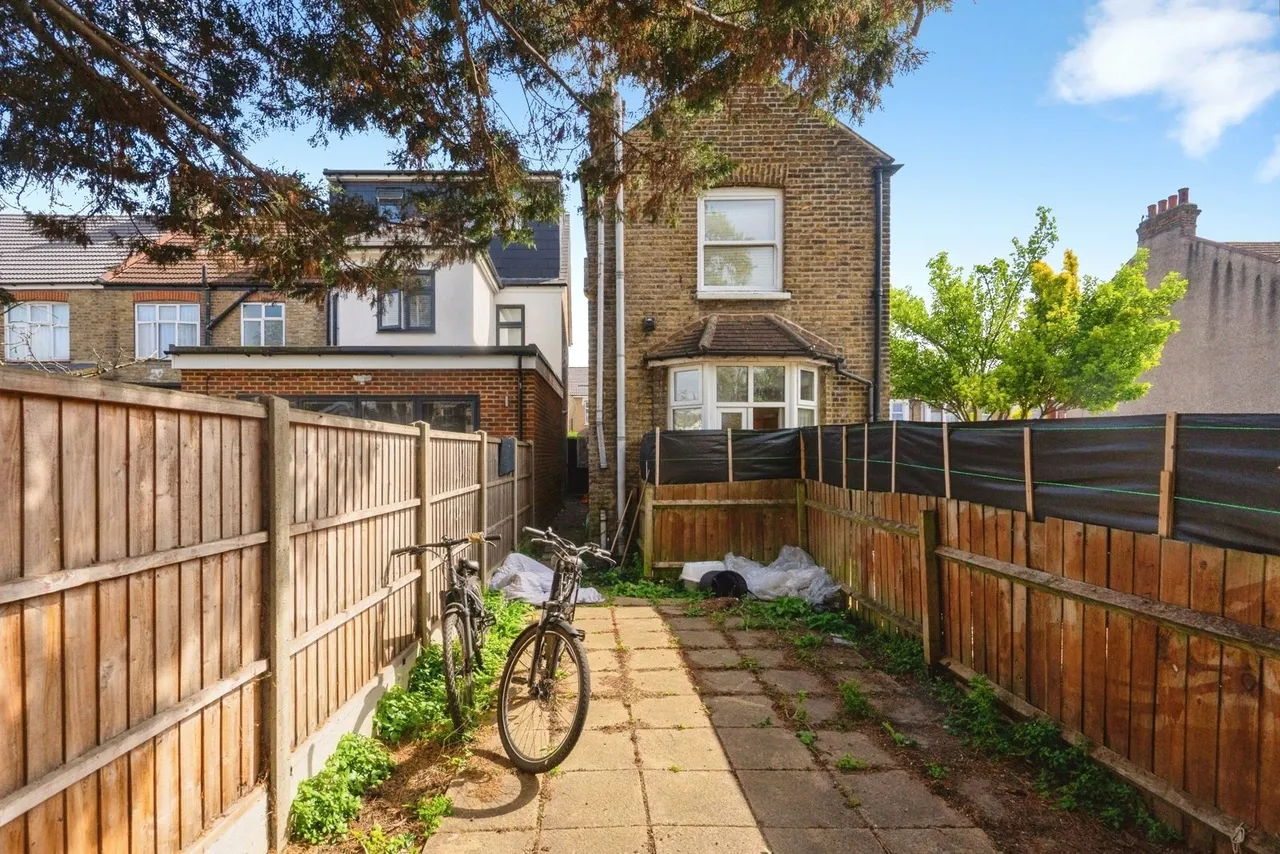 Coventry Road, Ilford, IG1, photo 14