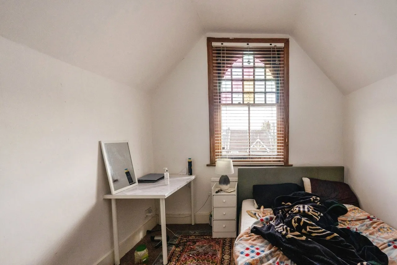 Coventry Road, Ilford, IG1, photo 10
